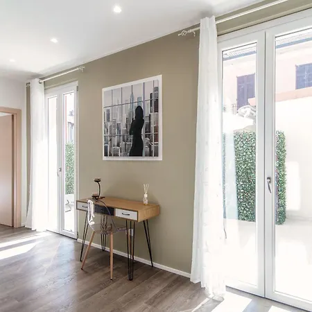 Diaz 67 Secret Terrace - The House Of Travelers Como