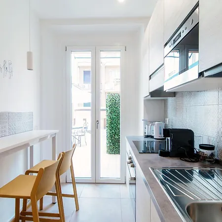 Diaz 67 Secret Terrace - The House Of Travelers *